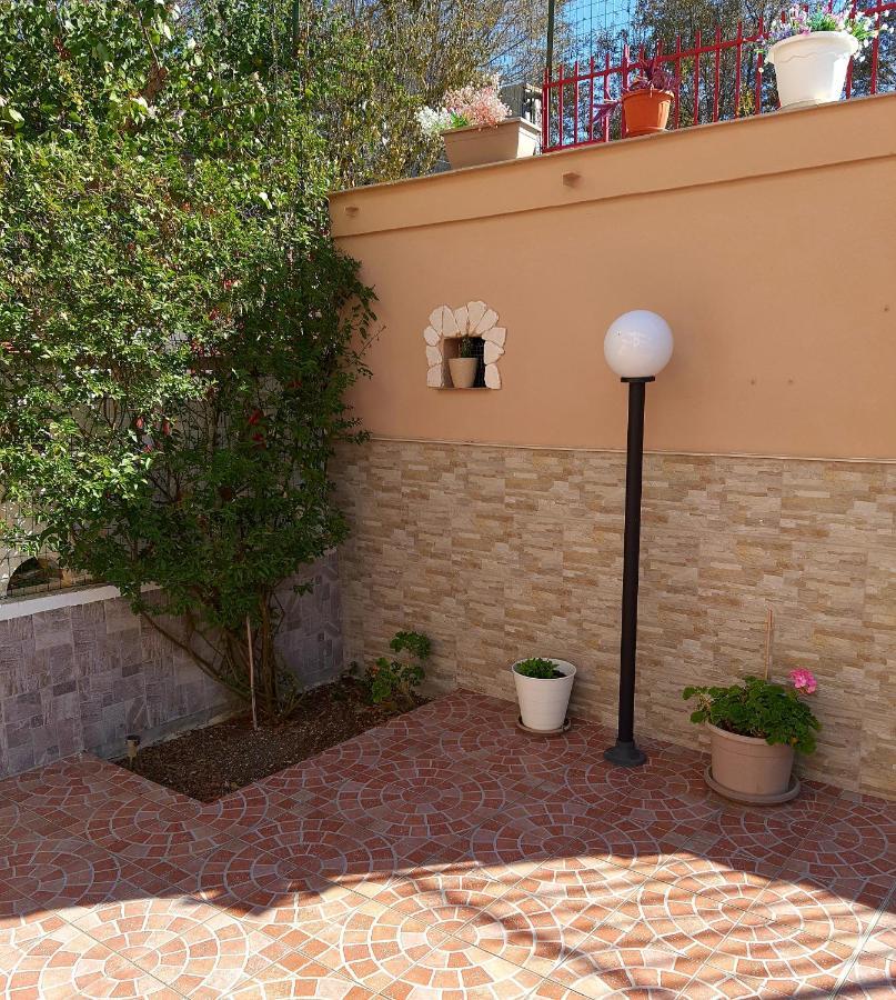 Shabby Chic Rooms Con Cucina E Giardino Privato Pomarico Εξωτερικό φωτογραφία