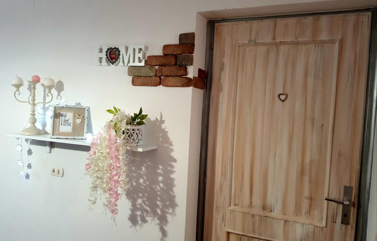 Shabby Chic Rooms Con Cucina E Giardino Privato Pomarico Εξωτερικό φωτογραφία