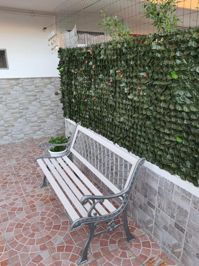 Shabby Chic Rooms Con Cucina E Giardino Privato Pomarico Εξωτερικό φωτογραφία