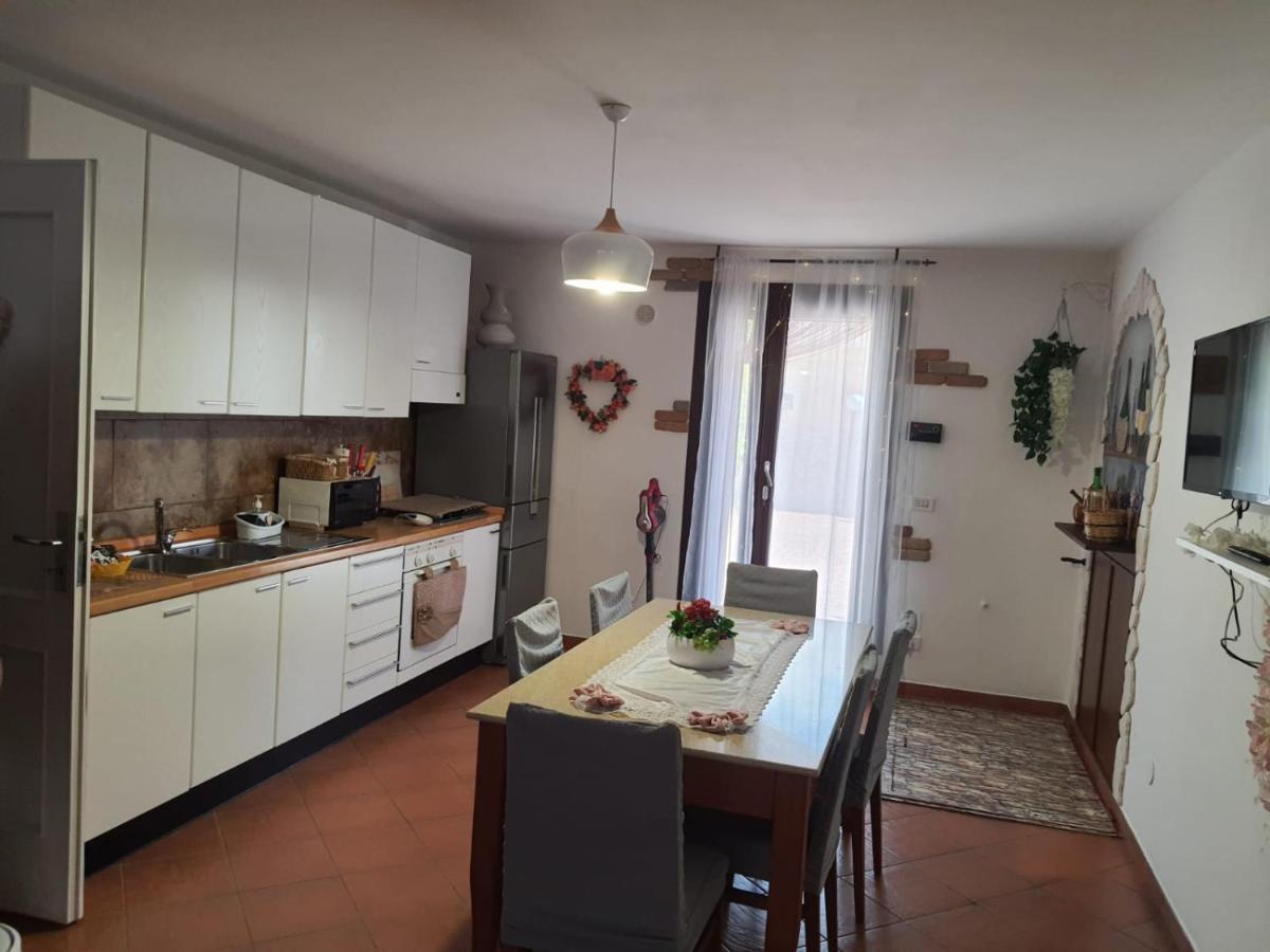 Shabby Chic Rooms Con Cucina E Giardino Privato Pomarico Εξωτερικό φωτογραφία